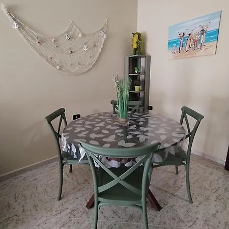 Al Cortiletto 32 Apartman Reggio di Calabria