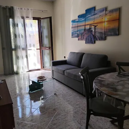 아파트 Al Cortiletto 32 *